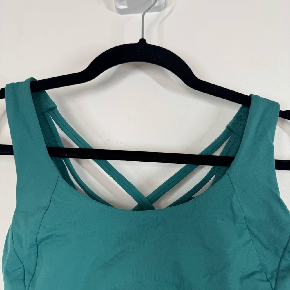 Lululemon Sports Bra 8 Energy Strappy Cross Back - Picture 2 of 8